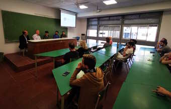 Panel de inauguración: De derecha a izquierda: Dr. Ing. Pedro Balatti, Dr. Mauricio Erben; Dra Marcela Zucalli, Dr. Nicolás M Rendtorff y Dr. Francisco Martinez Peria 